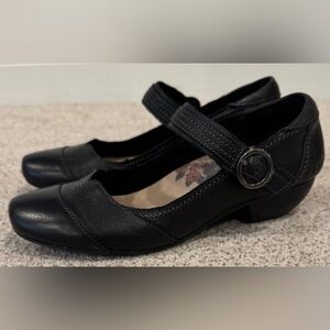Taos Footwear Black Leather Mary Jane Low Heel Comfort Arch Support Shoes